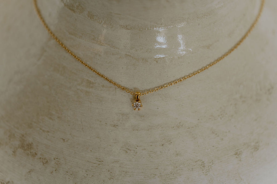18k diamond necklace