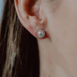 Halo diamonds studs