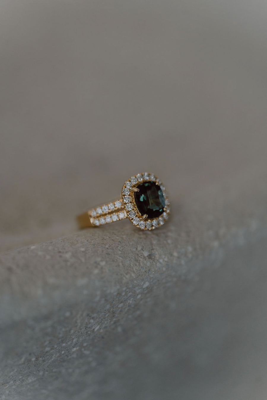 Green sapphire