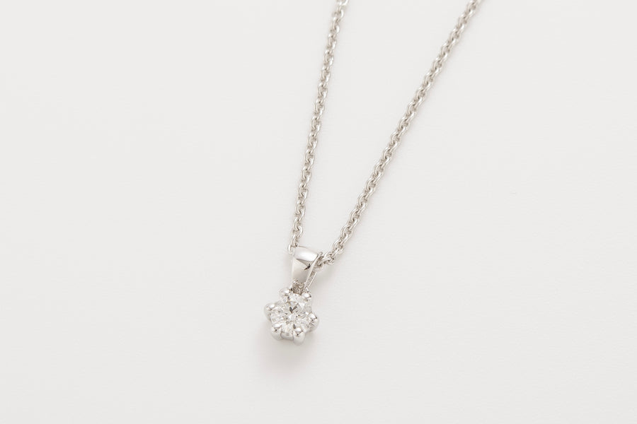 18K diamond necklace