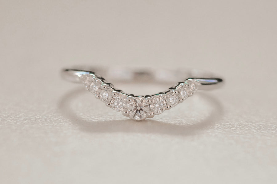 18k diamond ring